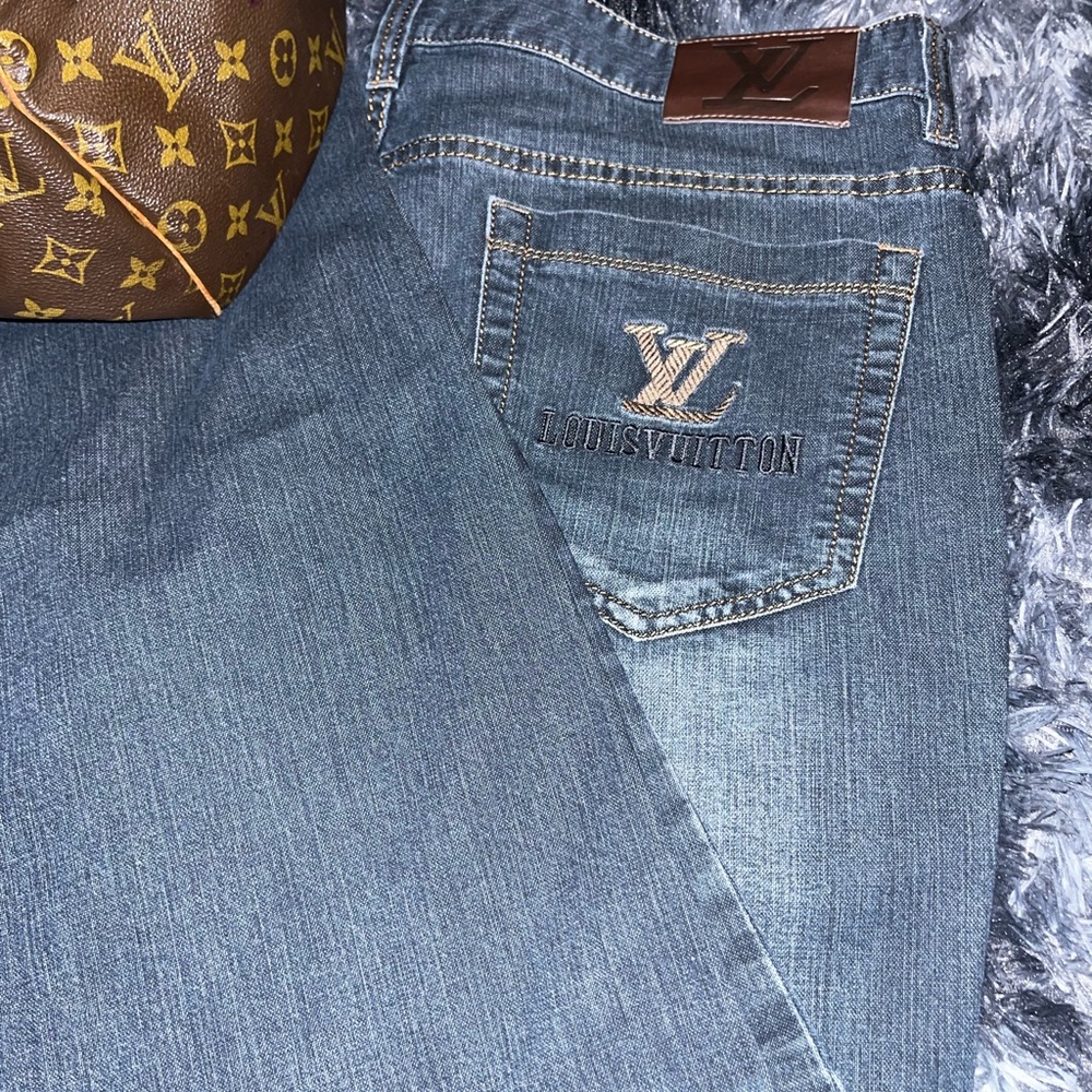Louis Vuitton Men's Straight Jeans - Blue